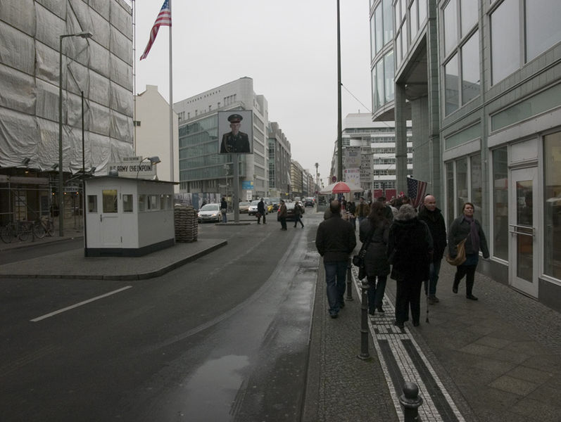 Datei:Thiel-berlin01.jpg